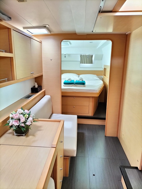 Аренда парусного катамарана Lagoon 400S2 EOS на Пхукете